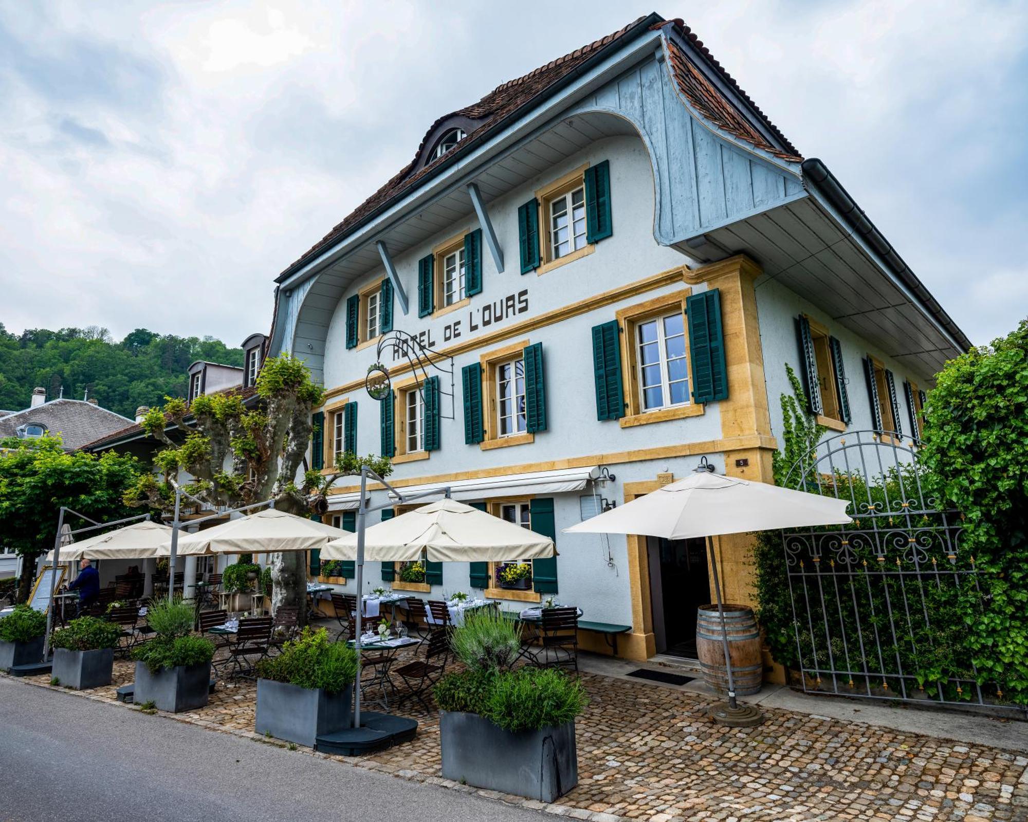 Romantik Hotel de L'Ours Sugiez Exterior foto